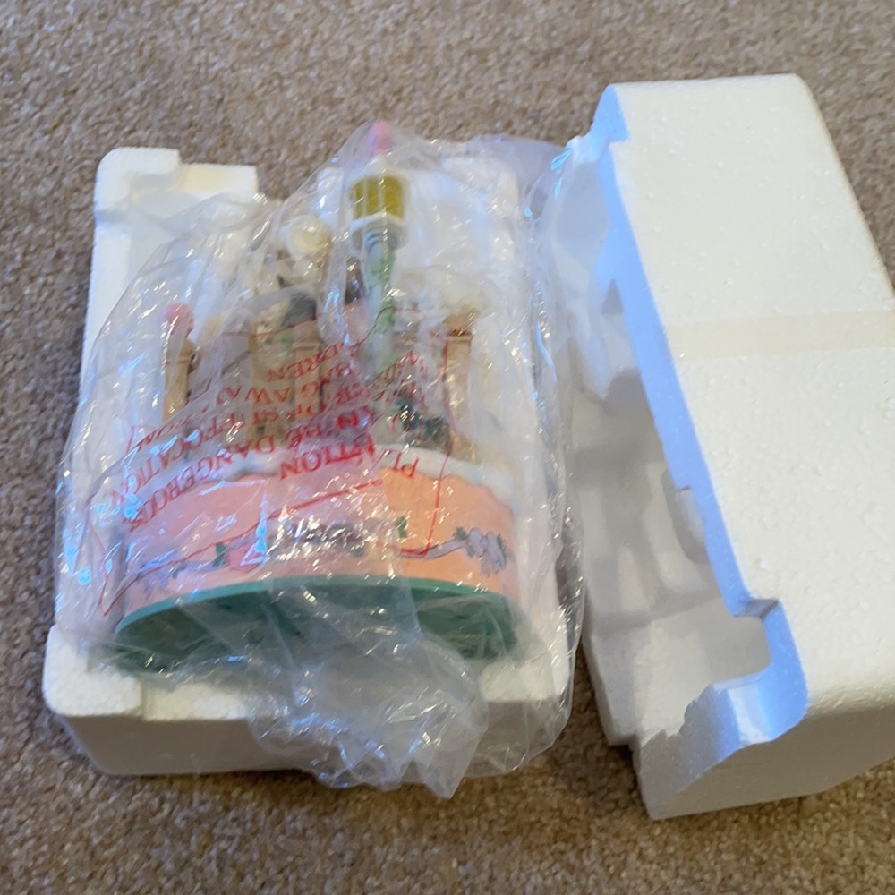 Precious Moments Bundles of Joy action musical figurine. NWT. - Picture 11 of 13